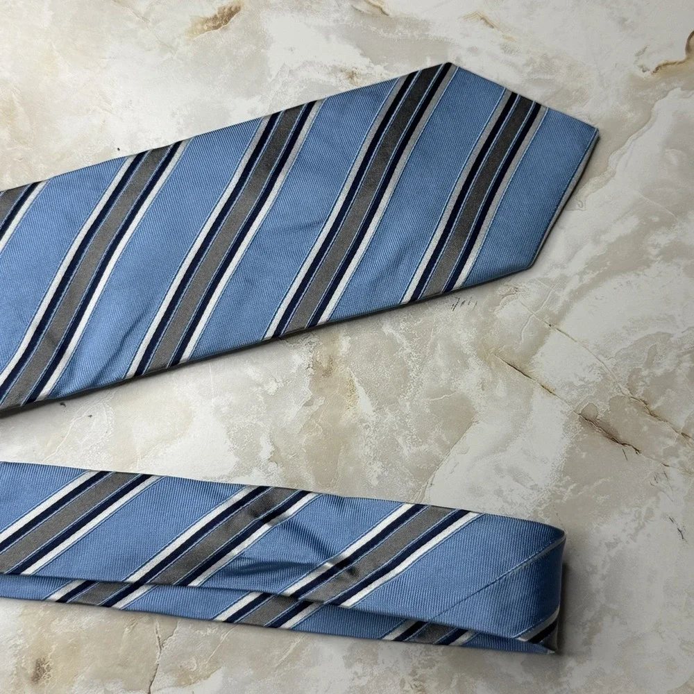 Brooks Brother Blue Diagonal Stripes Silk Tie 3 1/4